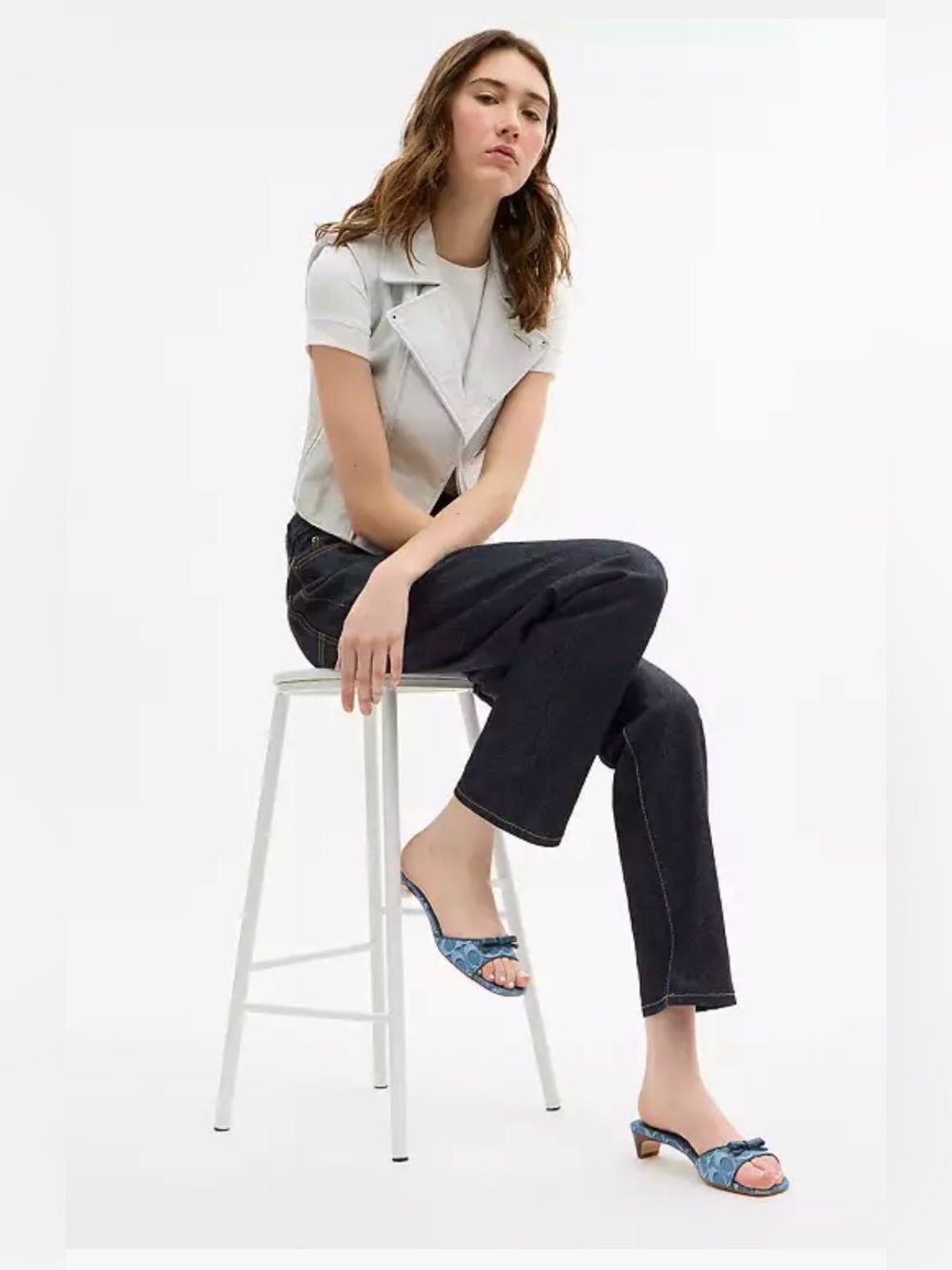 Coach Bow Kitten Heel Sandal - Picture 3 of 7